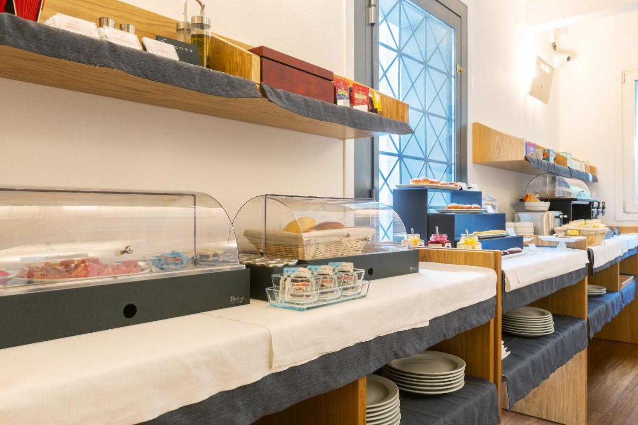 Malagigi Guest House フェラーラ エクステリア 写真